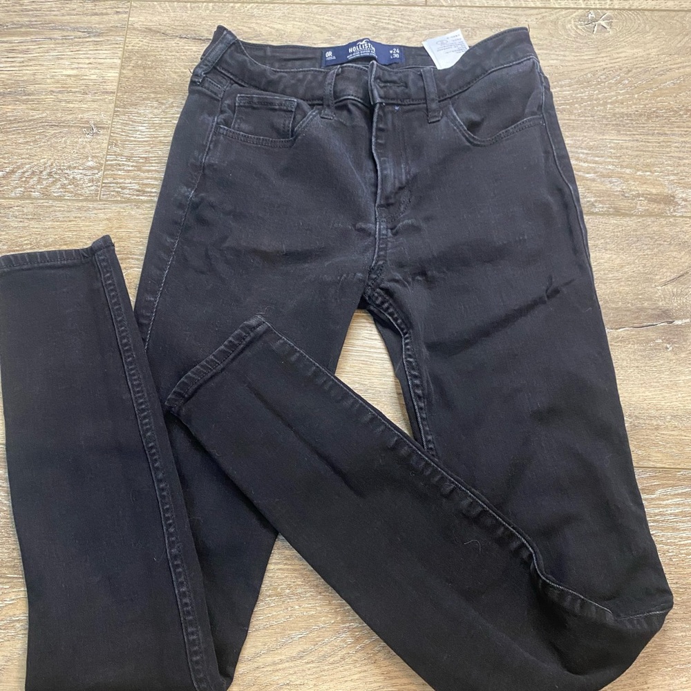 Size 0 Hollister black jeans